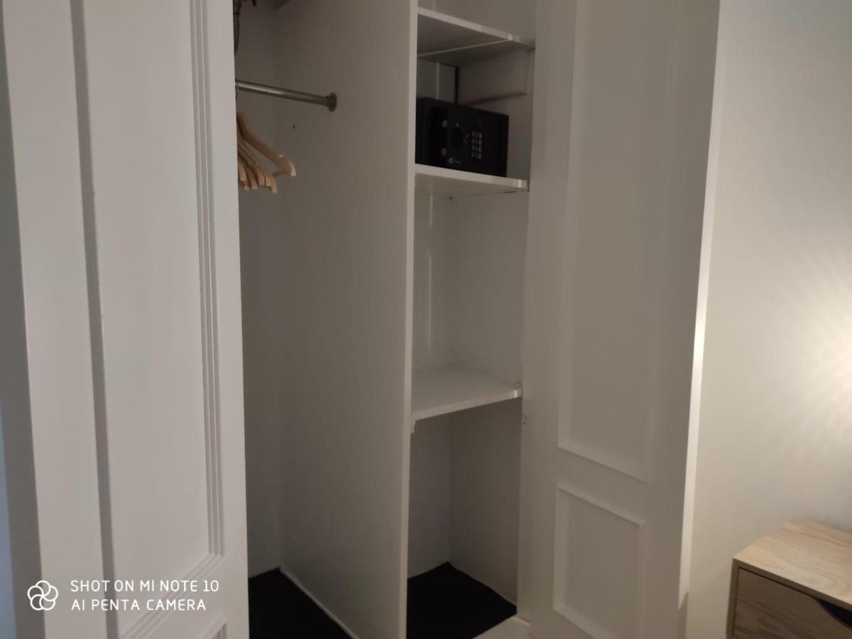 Port House, Paseo Maritimo,A Un Minuto Playa Lejlighed Fuengirola Eksteriør billede