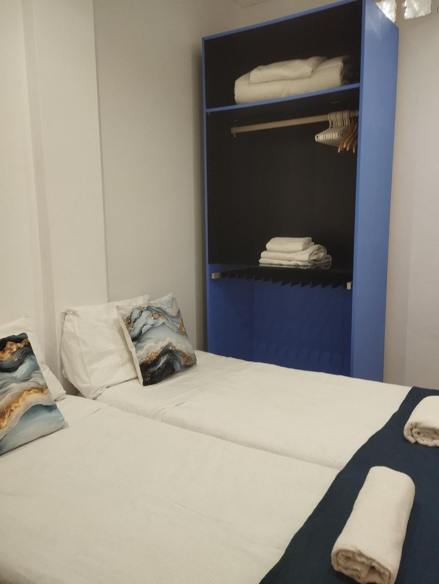 Port House, Paseo Maritimo,A Un Minuto Playa Lejlighed Fuengirola Eksteriør billede